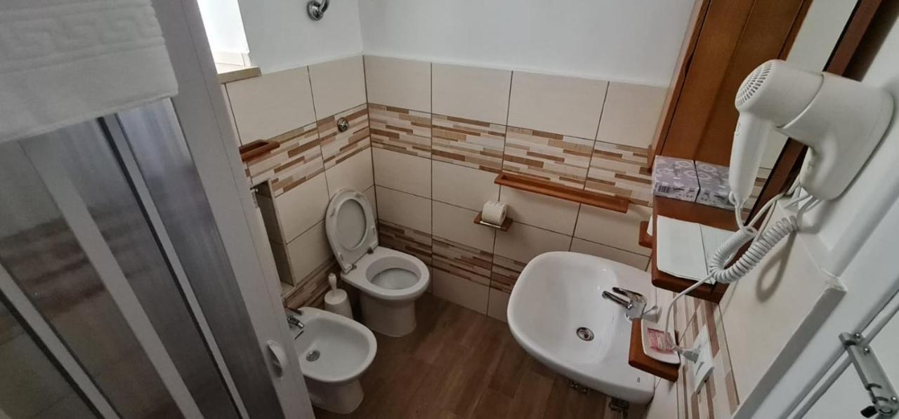 Il Tronchetto Bed & Breakfast Monte Libretti Exterior photo